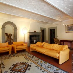 A wonderful historic villa for sale near Cortona Tuscany (35)-1200