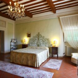 A wonderful historic villa for sale near Cortona Tuscany (47)-1200