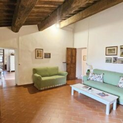 stone property for sale near San Gimignano Tuscany (19)