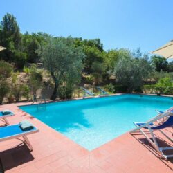 A wonderful house for sale with pool near Cortona in Tuscany (15)