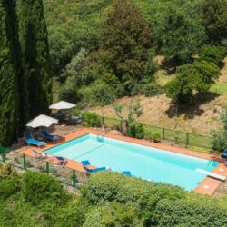 A wonderful house for sale with pool near Cortona in Tuscany (6)