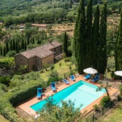 A wonderful house for sale with pool near Cortona in Tuscany (7)