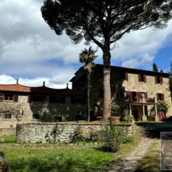 Ancient villa for sale near Cortona Tuscany (3)