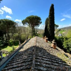 Ancient villa for sale near Cortona Tuscany (42)
