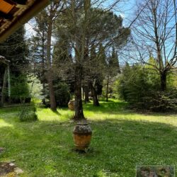 Ancient villa for sale near Cortona Tuscany (7)