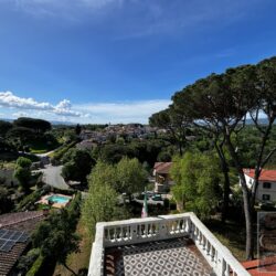 Elegant villa with terraces for sale near Pisa Tuscany (6)