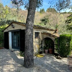 Stone house with Pool for sale near Cortona Tuscany (15)