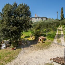 Tuscan detached house for sale SInalunga Tuscany (19)