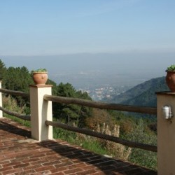Tuscan Property with Pool for Sale image 3